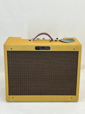 SR Miles Tweed Deluxe