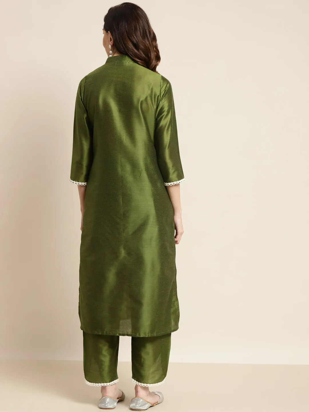Women Olive Scallop Lace Insert Kurta With Tulip Pants